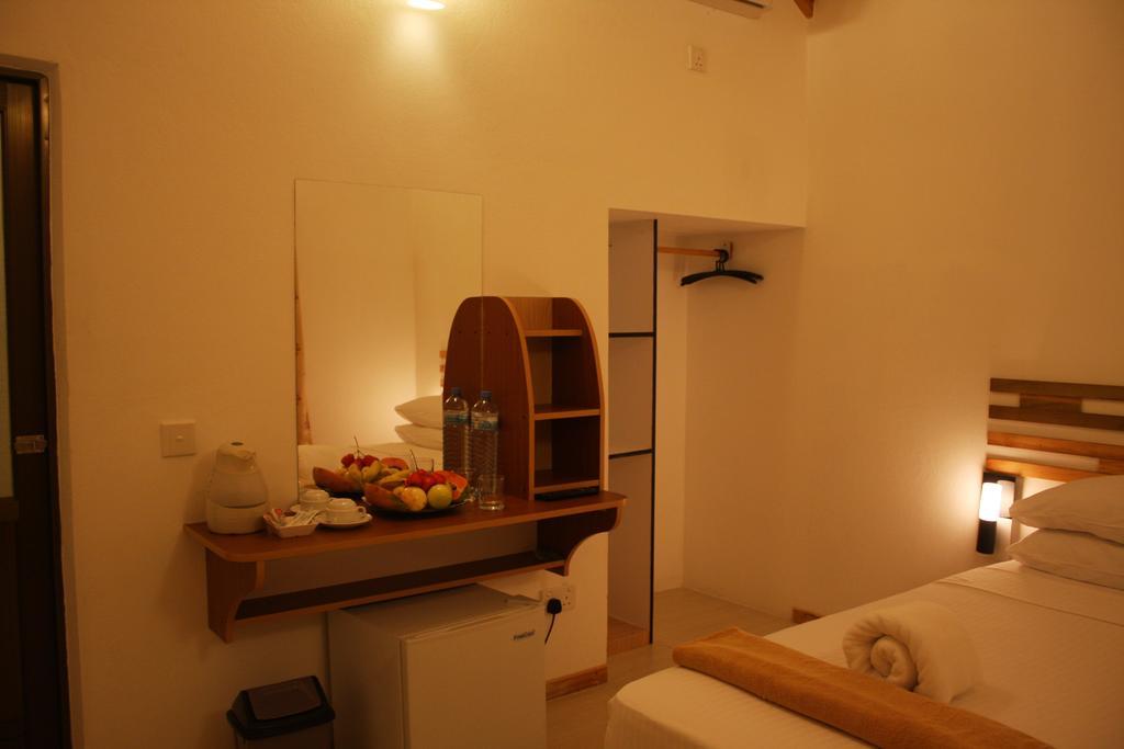 Relax Residence Thoddoo Maldives Buitenkant foto